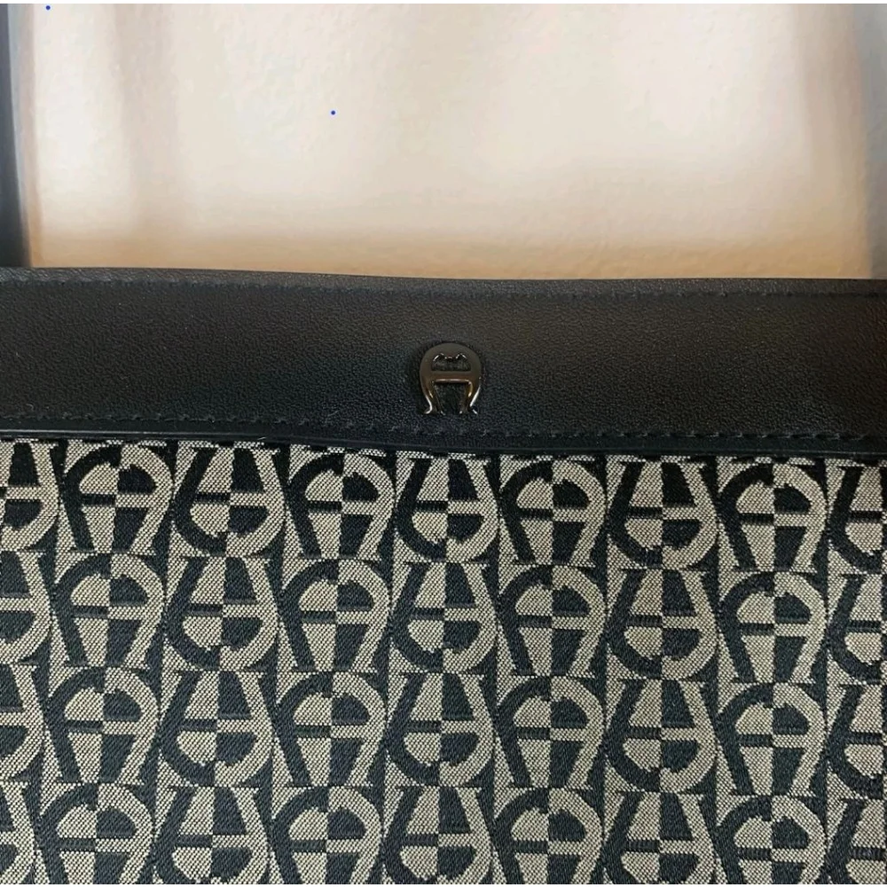 Etienne Aigner Purse Handbag Bag Tote Canvas Exterior w/ Matching Key Ring